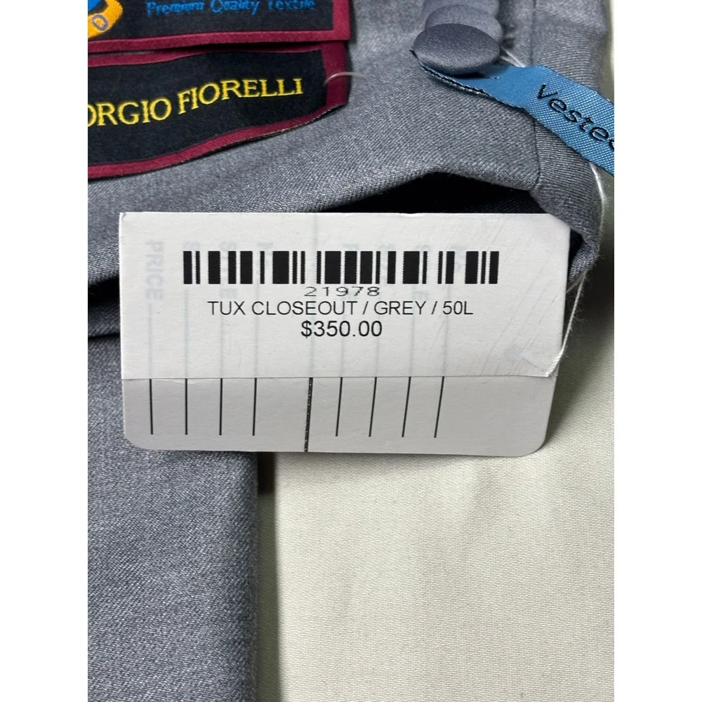 NWT Giorgio Fiorelli Mens Grey Tuxedo Suit Set Super Fine 2‎ Piece 50L W50 L38